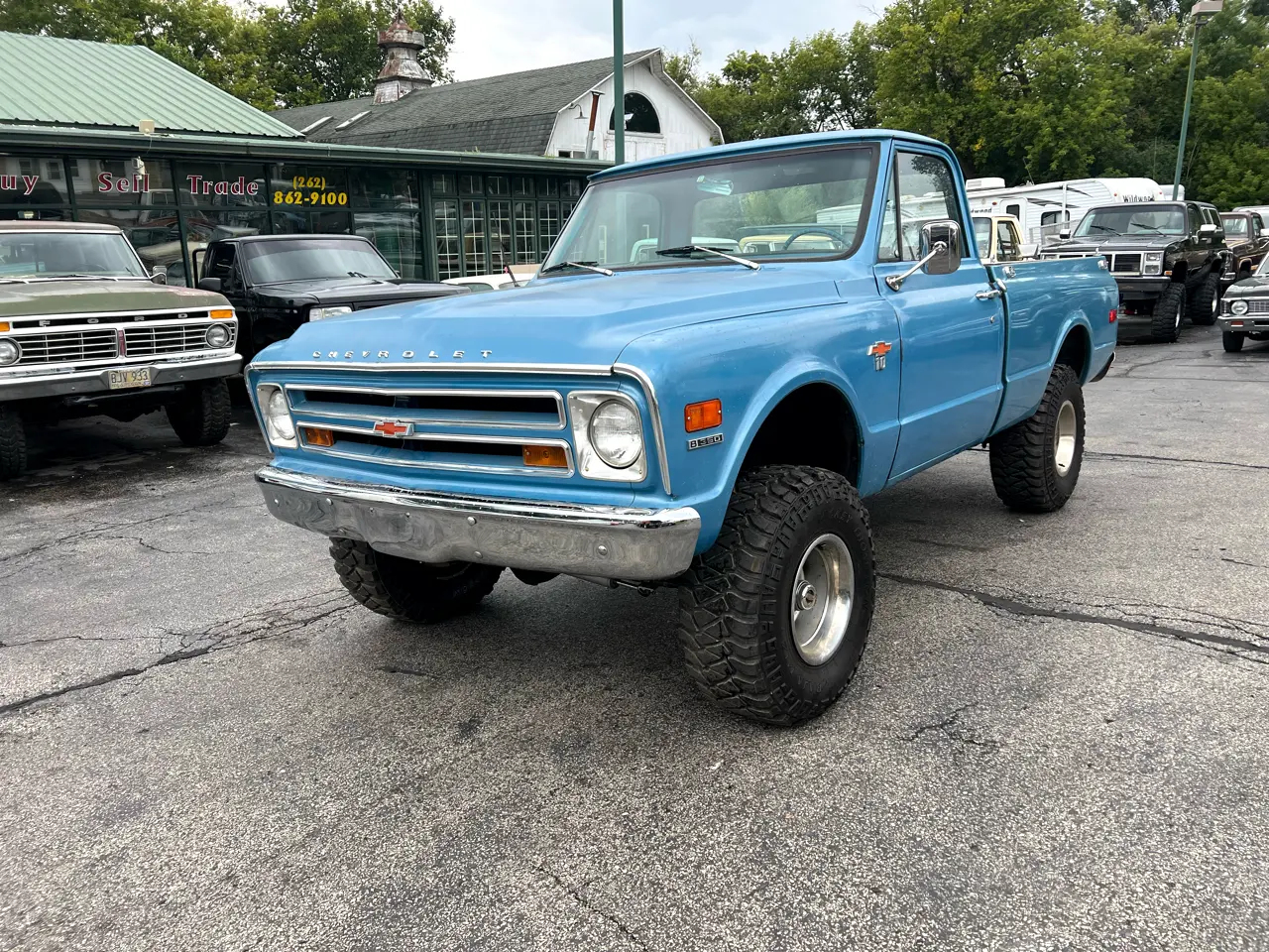 1969-chevy-k10-short-bed-4x4-for-sale-01