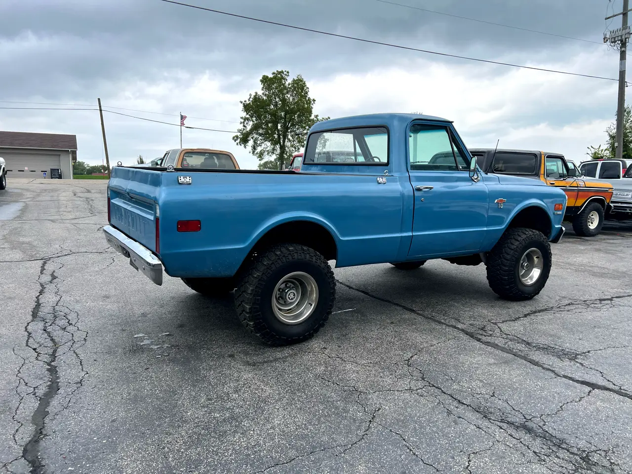 1969-chevy-k10-short-bed-4x4-for-sale-04