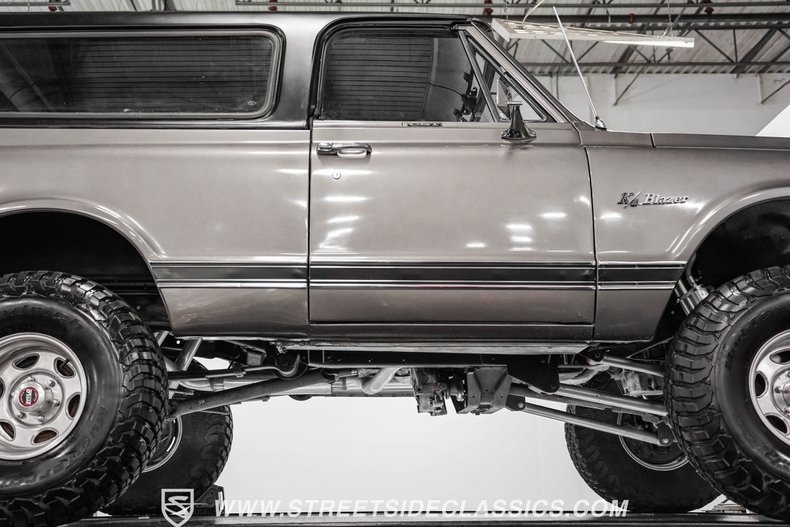 1970-chevrolet-k5-blazer-restomod (1)