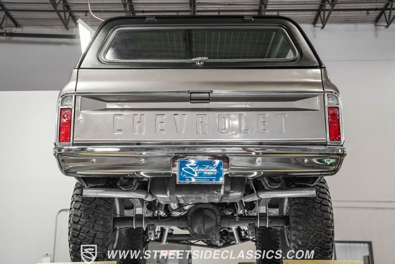 1970-chevrolet-k5-blazer-restomod (10)