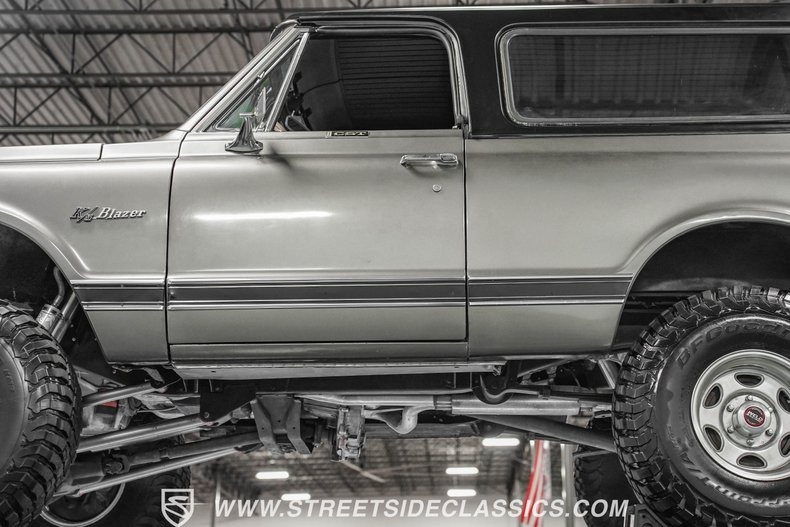 1970-chevrolet-k5-blazer-restomod (12)