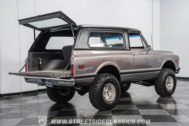 1970-chevrolet-k5-blazer-restomod (28)