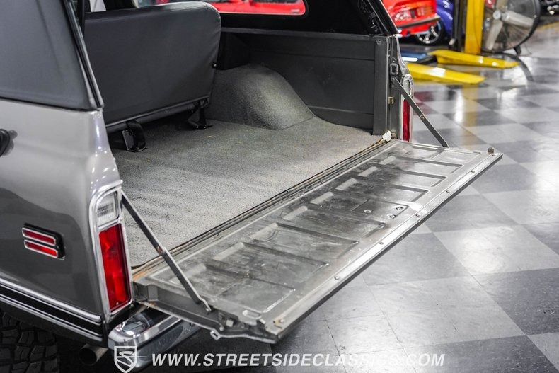 1970-chevrolet-k5-blazer-restomod (33)