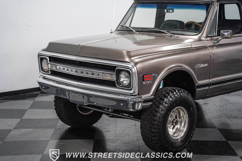 1970-chevrolet-k5-blazer-restomod (69)