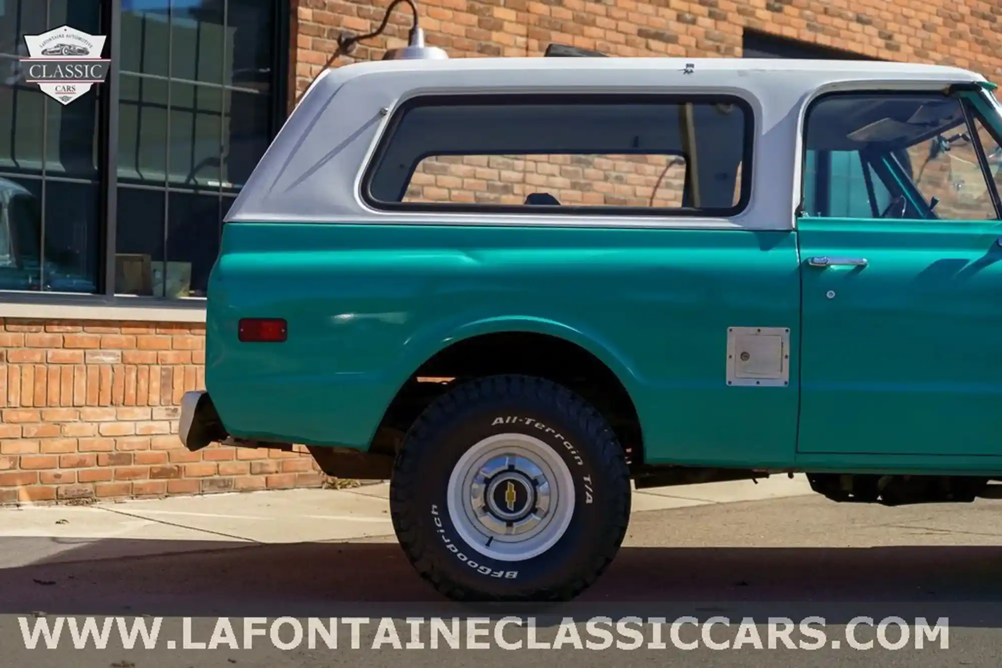 1972-chevrolet-k5-blazer-4x4-for-sale-milford-mi-36