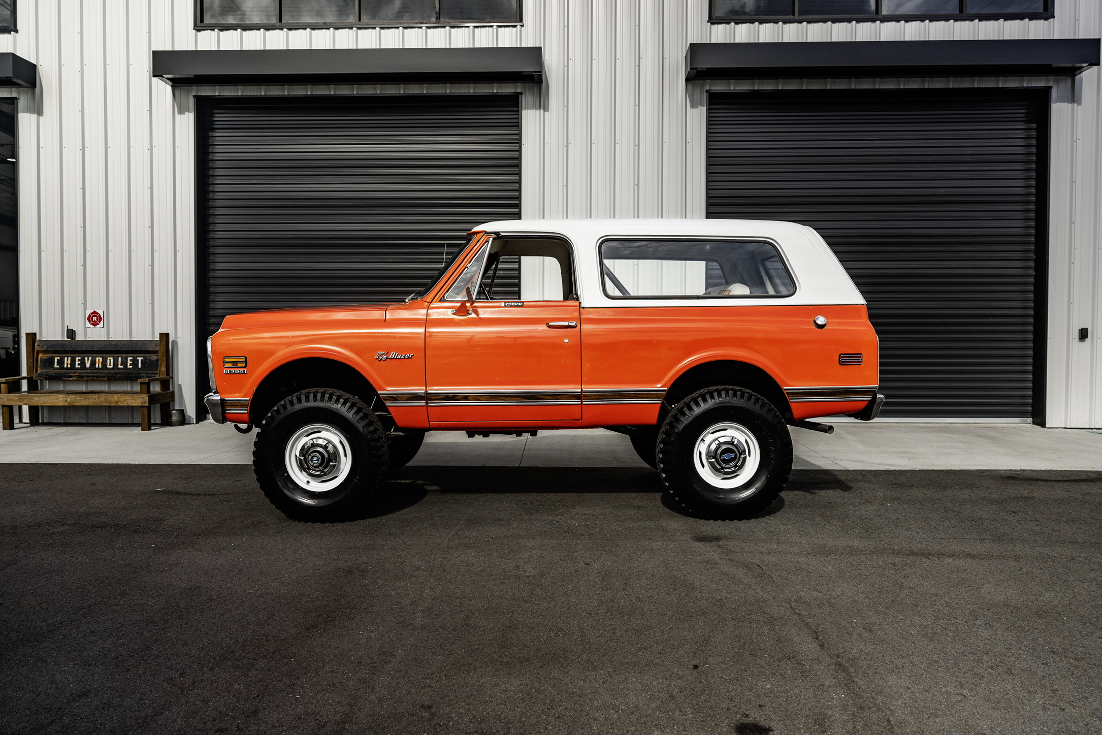 1972-chevy-k5-blazer-for-sale-04