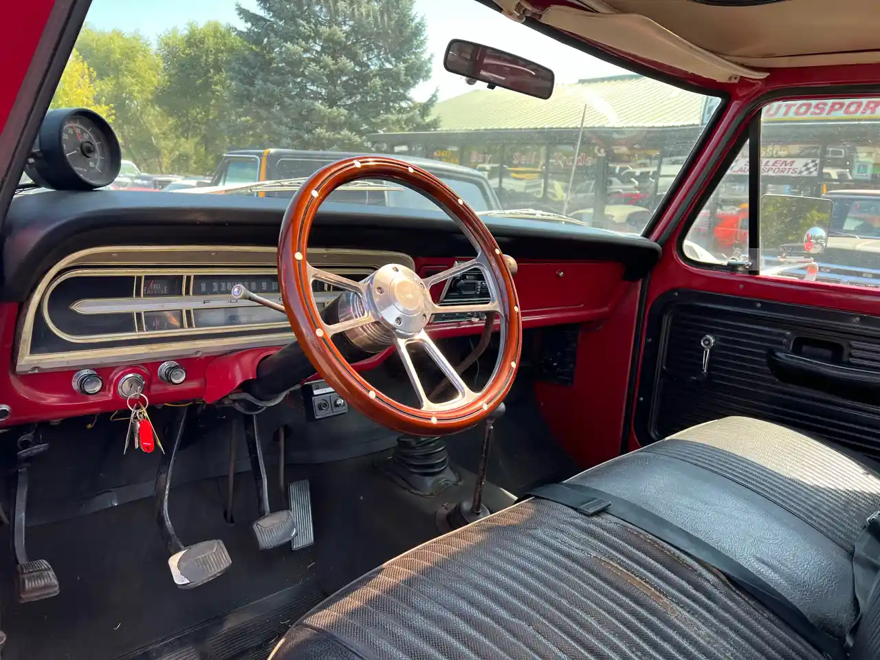 1972-ford-f250-highboy-for-sale-in-wisconsin-06