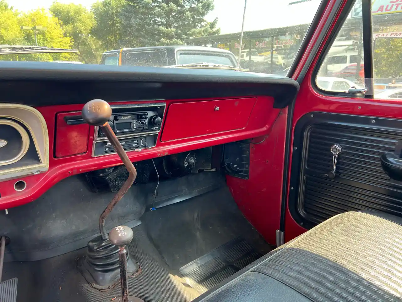 1972-ford-f250-highboy-for-sale-in-wisconsin-07