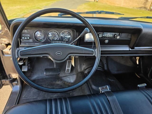 1974-jeep-wagoneer-for-sale-hope-mills-nc-18
