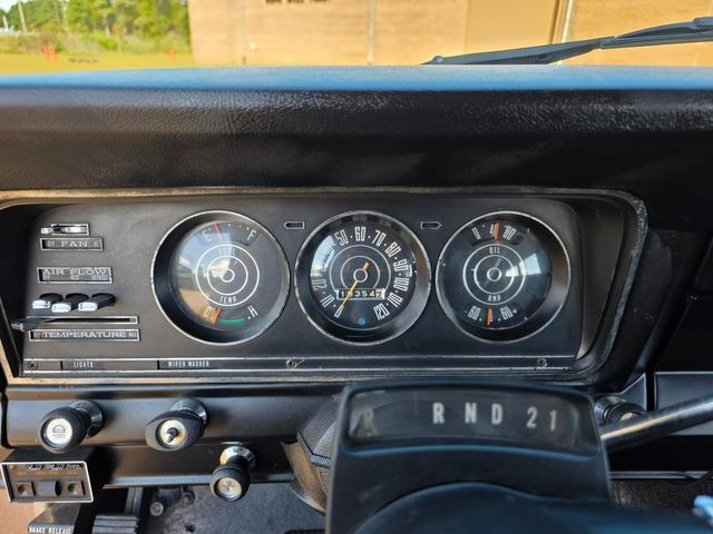 1974-jeep-wagoneer-for-sale-hope-mills-nc-19