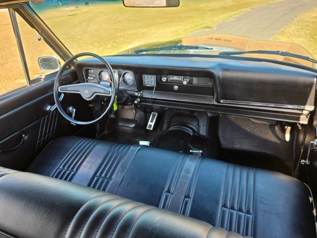 1974-jeep-wagoneer-for-sale-hope-mills-nc-31