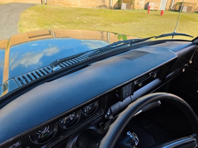 1974-jeep-wagoneer-for-sale-hope-mills-nc-33
