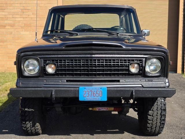 1974-jeep-wagoneer-for-sale-hope-mills-nc-4
