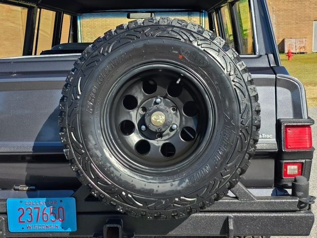 1974-jeep-wagoneer-for-sale-hope-mills-nc-54