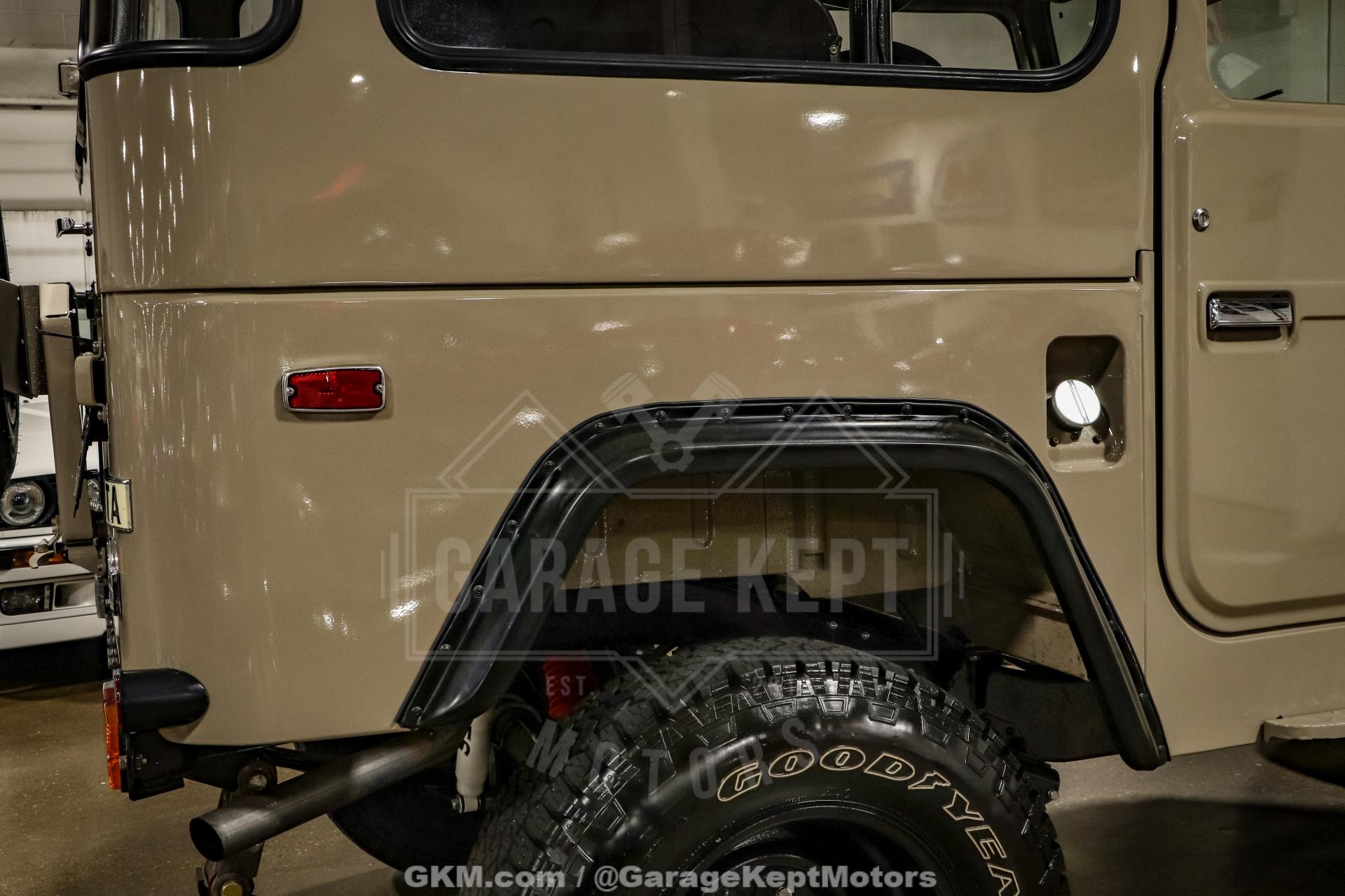 1975-toyota-land-cruiser-fj40 (111)