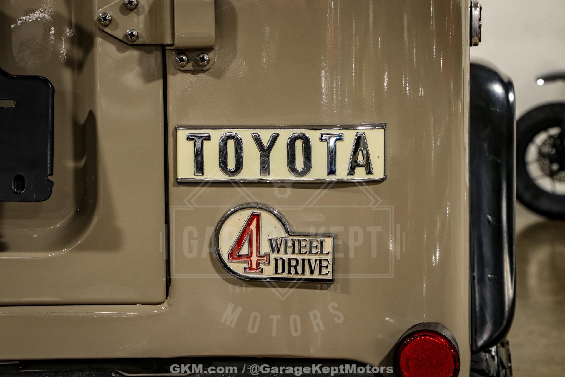 1975-toyota-land-cruiser-fj40 (114)