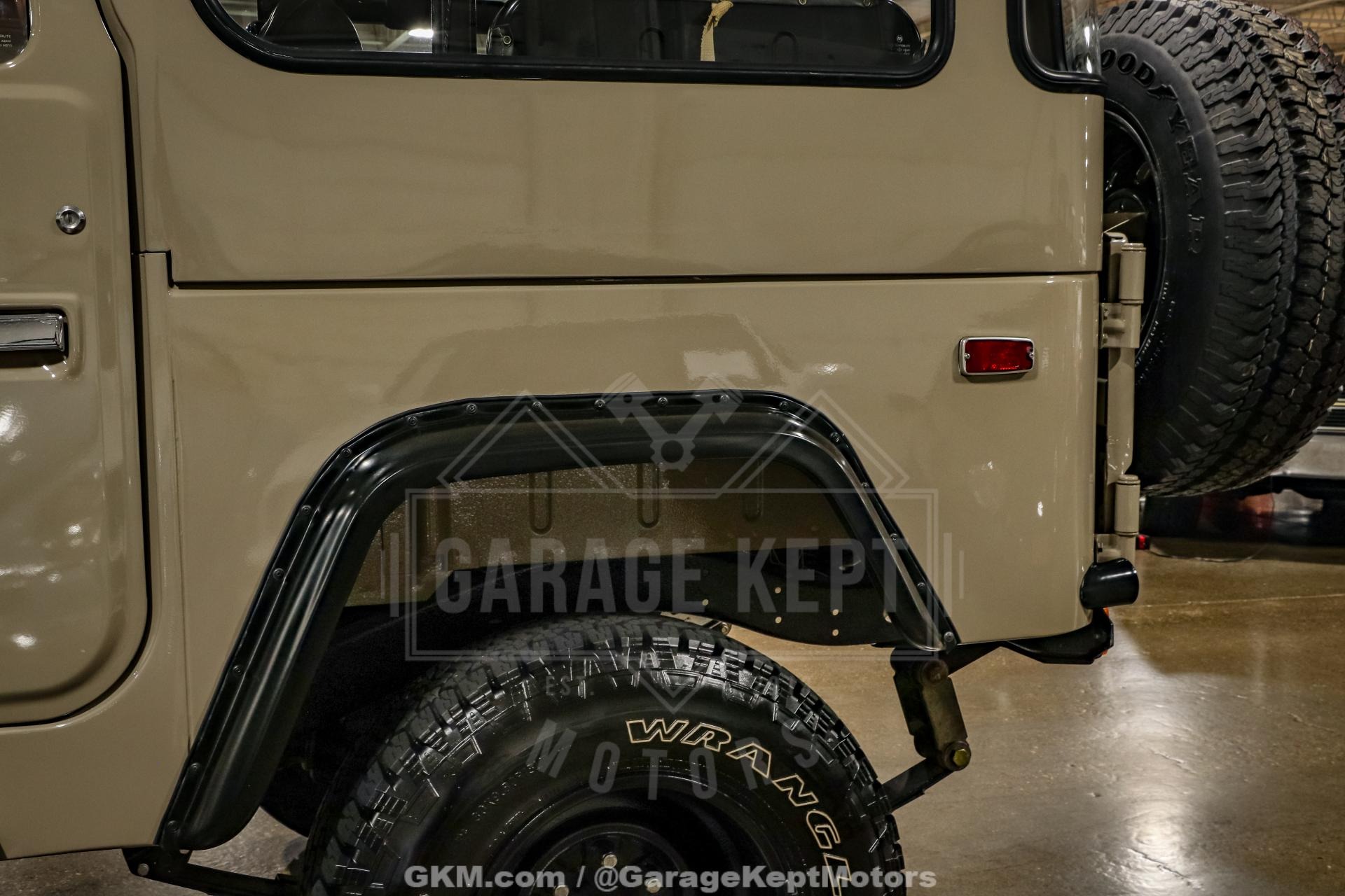 1975-toyota-land-cruiser-fj40 (124)