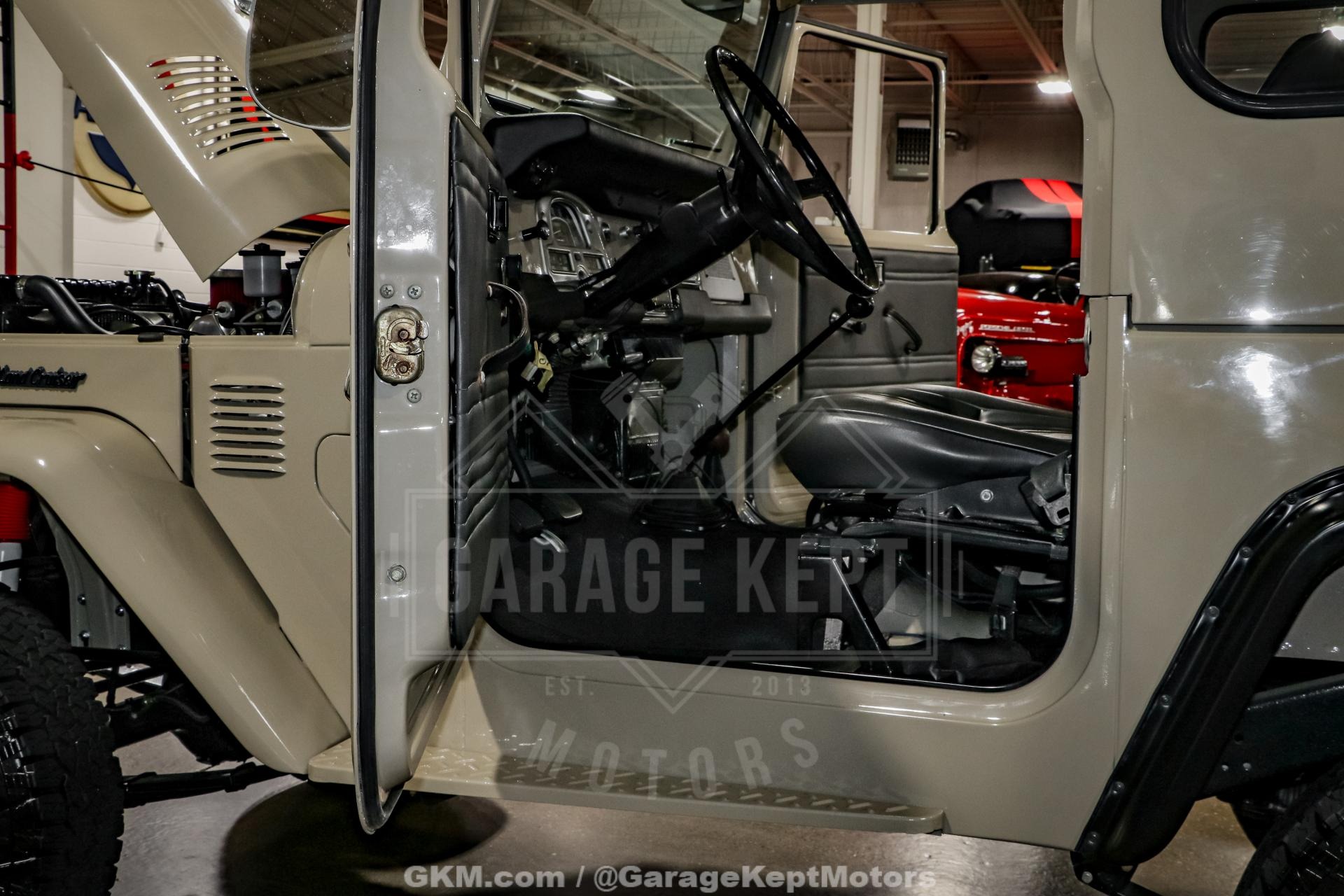 1975-toyota-land-cruiser-fj40 (74)