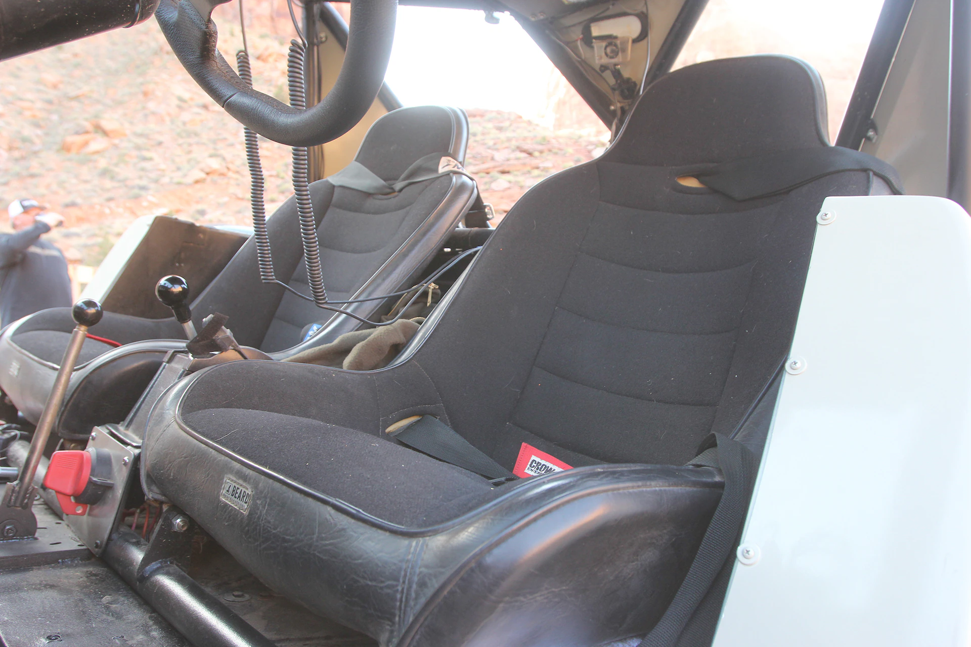 1975-Ford-Bronco-For-Sale-04