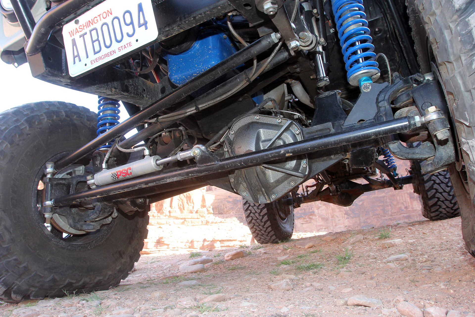 1975-Ford-Bronco-For-Sale-07