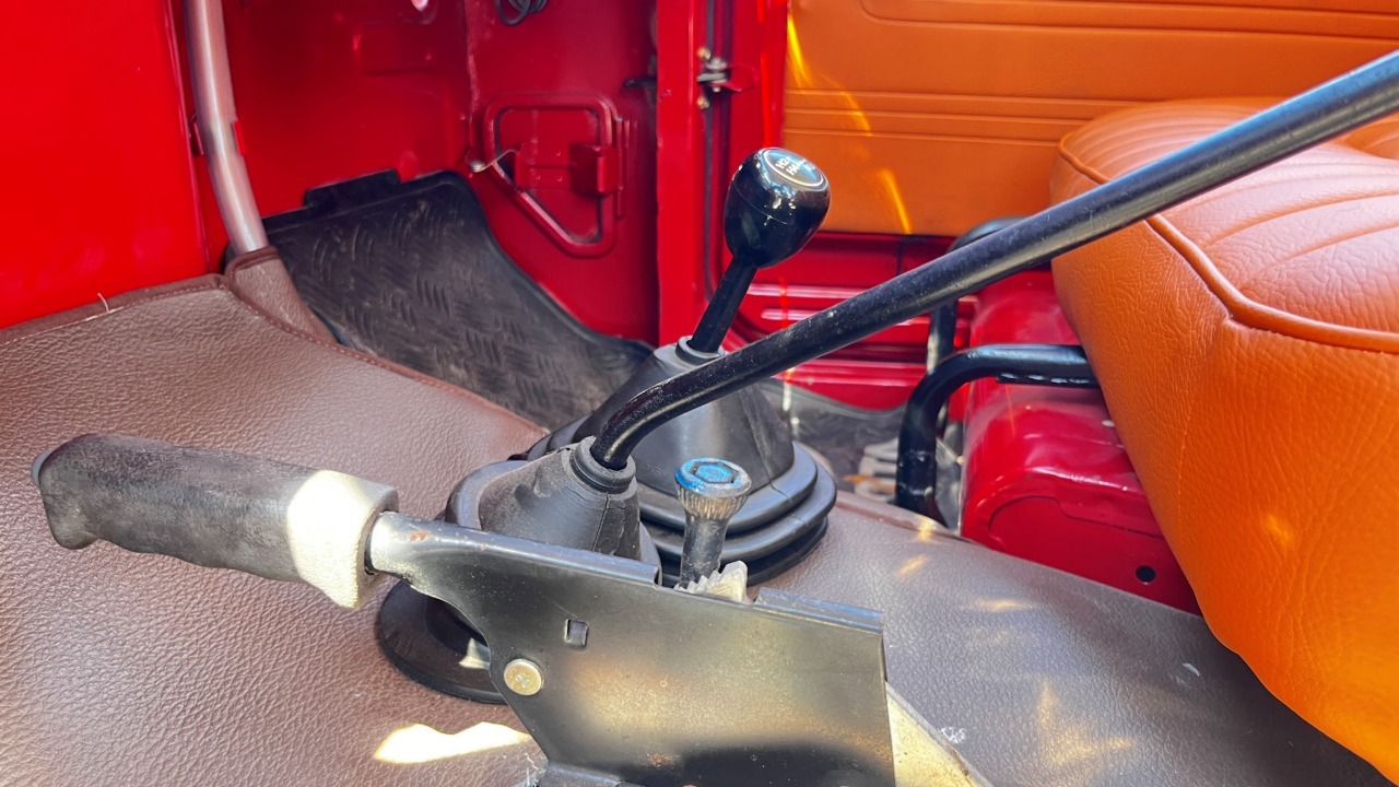 1976-toyota-fj40-for-sale (24)