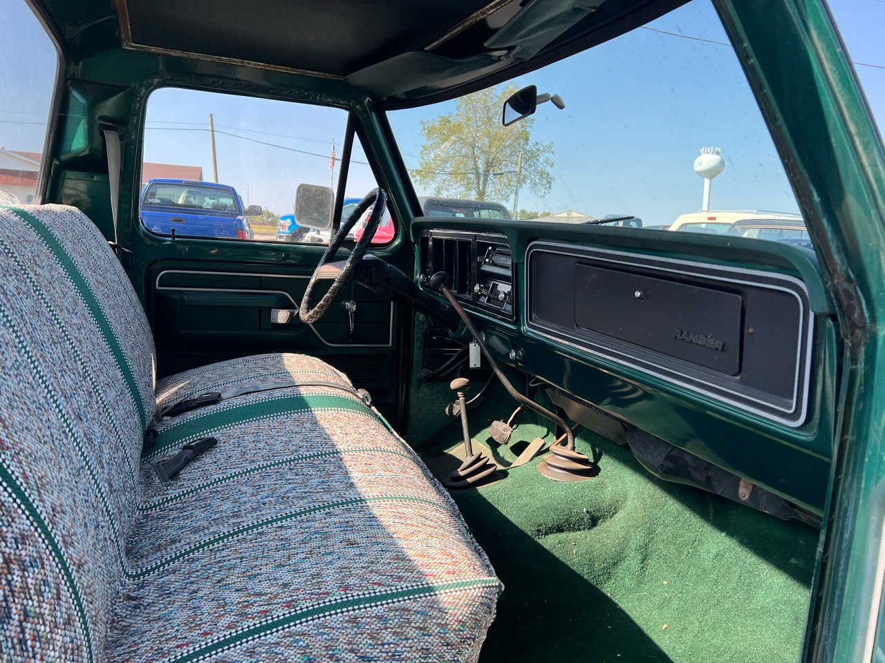 1977-ford-f150-ranger-short-bed (12)