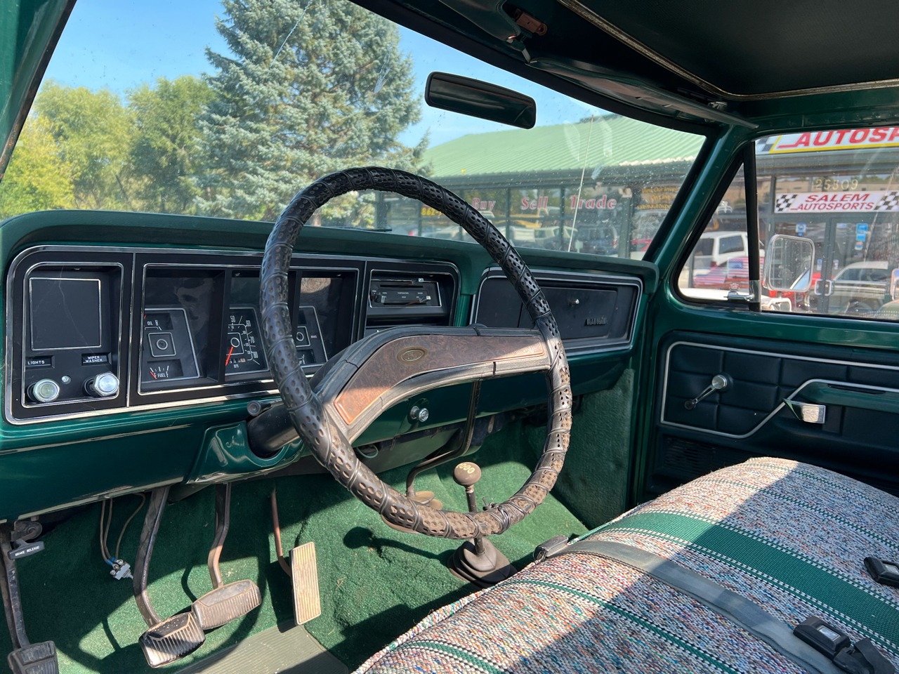 1977-ford-f150-ranger-short-bed (9)