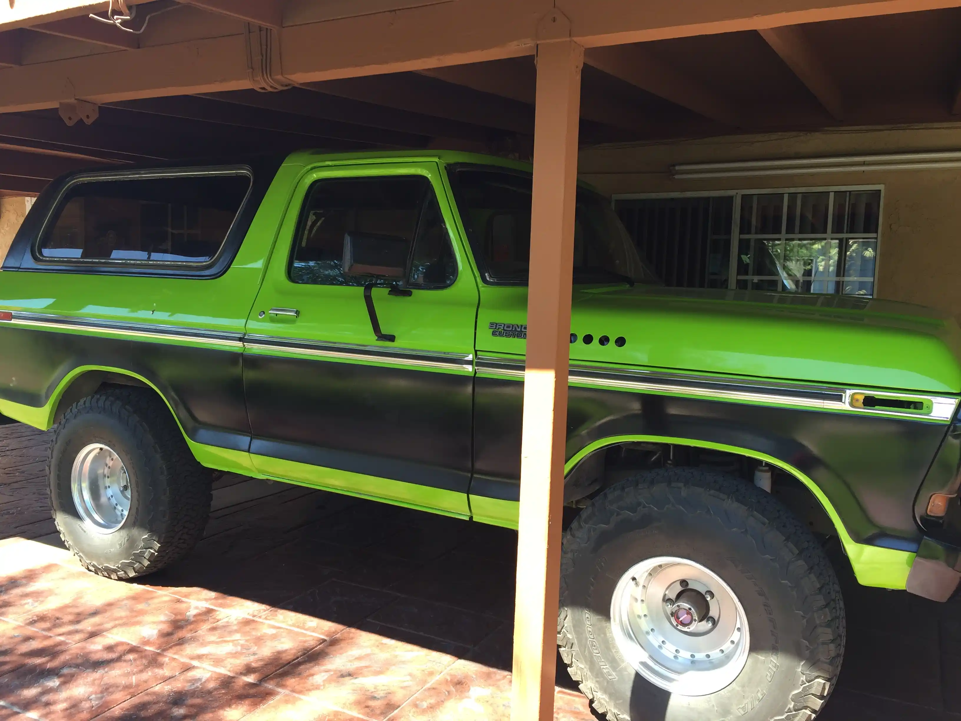 1978-ford-bronco-for-sale-02