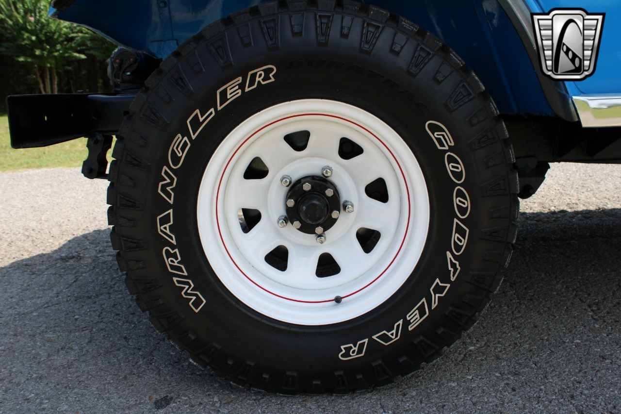 1978-jeep-cj7-levis (30)