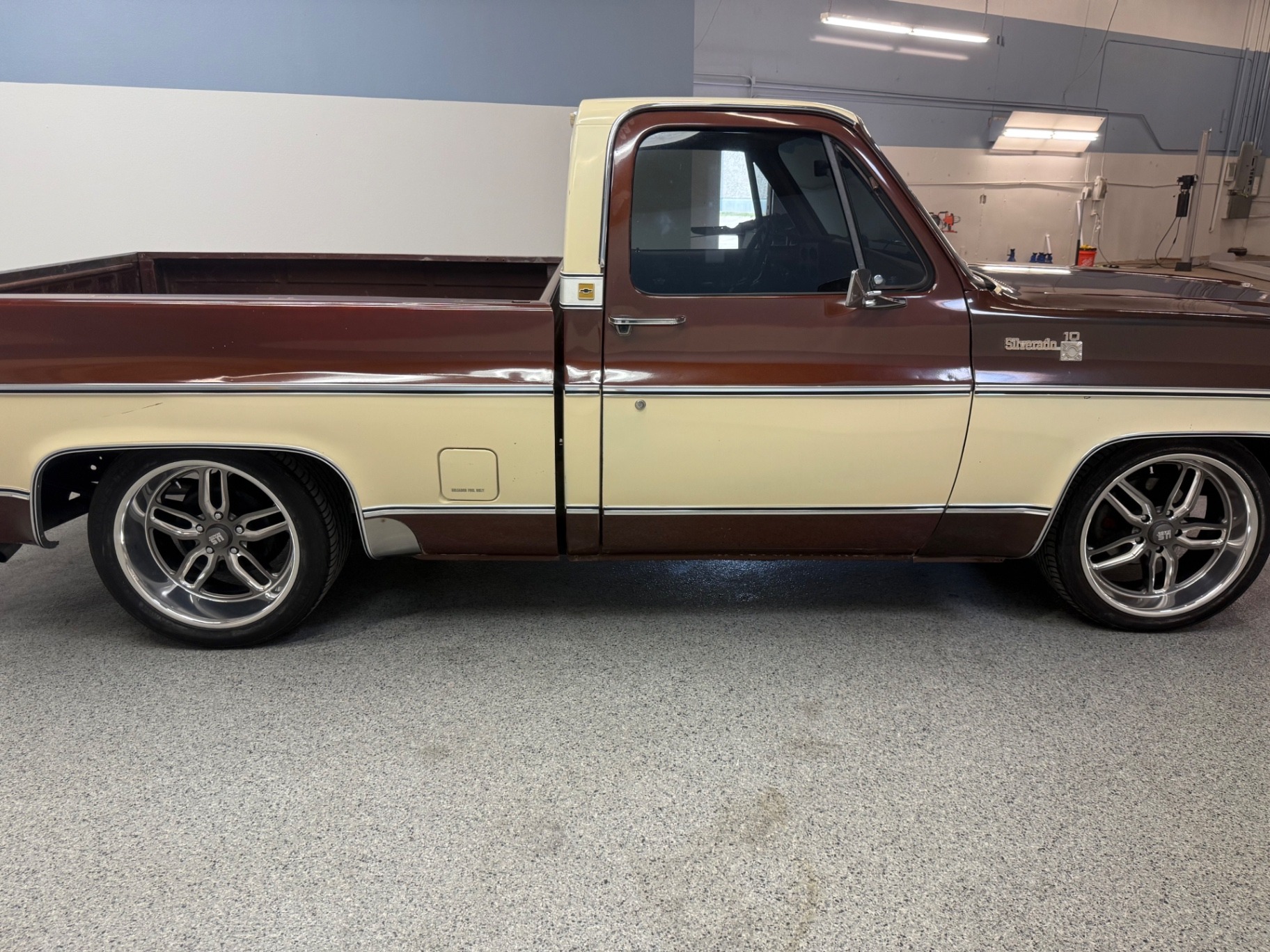 1979-chevrolet-c10-big-10 (42)