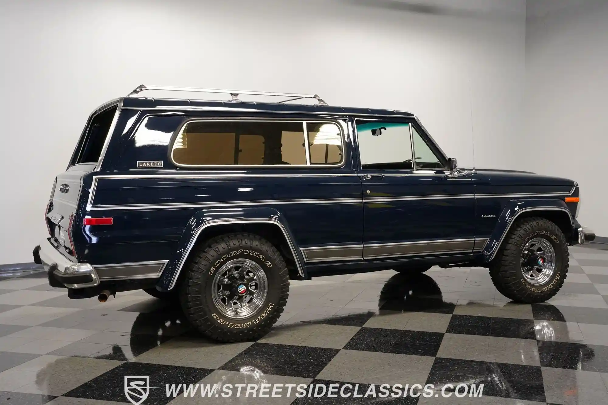 1980-jeep-cherokee-lardeo-for-sale-charlotte-nc-streetside-classics-10