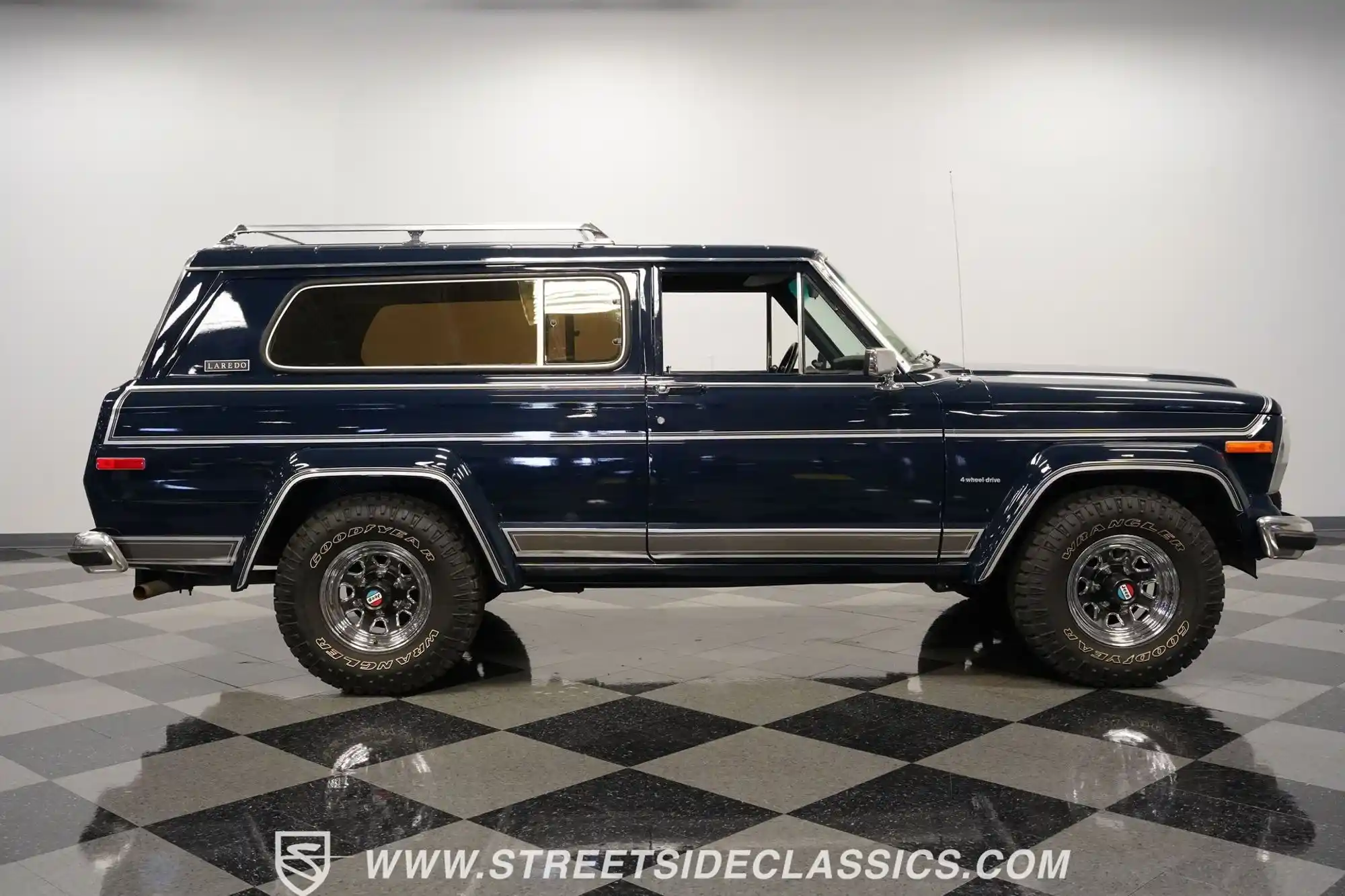 1980-jeep-cherokee-lardeo-for-sale-charlotte-nc-streetside-classics-12