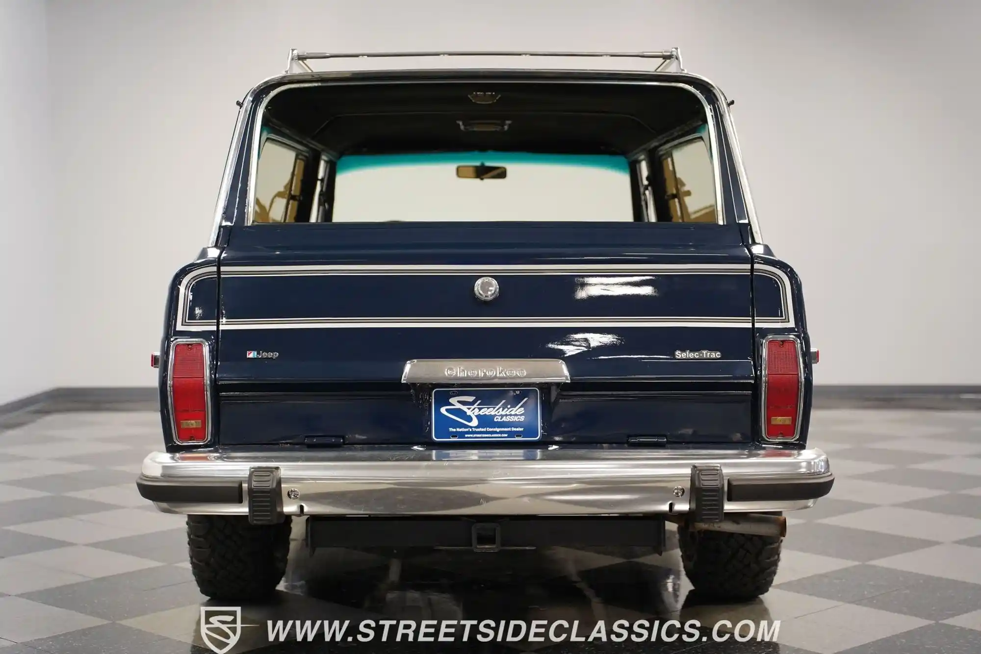 1980-jeep-cherokee-lardeo-for-sale-charlotte-nc-streetside-classics-21