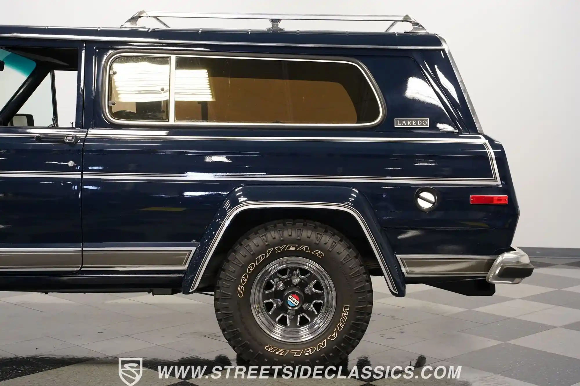 1980-jeep-cherokee-lardeo-for-sale-charlotte-nc-streetside-classics-26