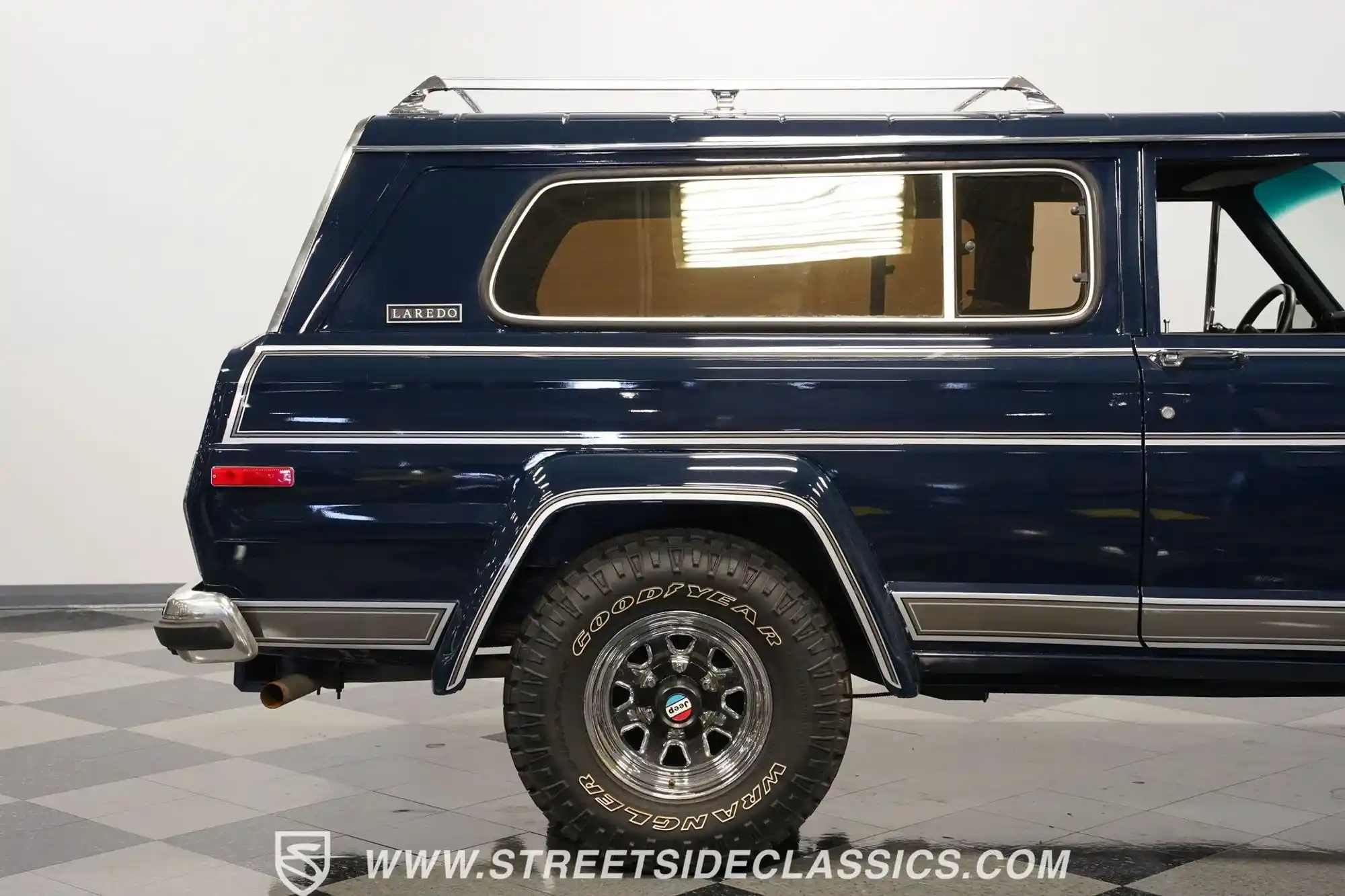 1980-jeep-cherokee-lardeo-for-sale-charlotte-nc-streetside-classics-27