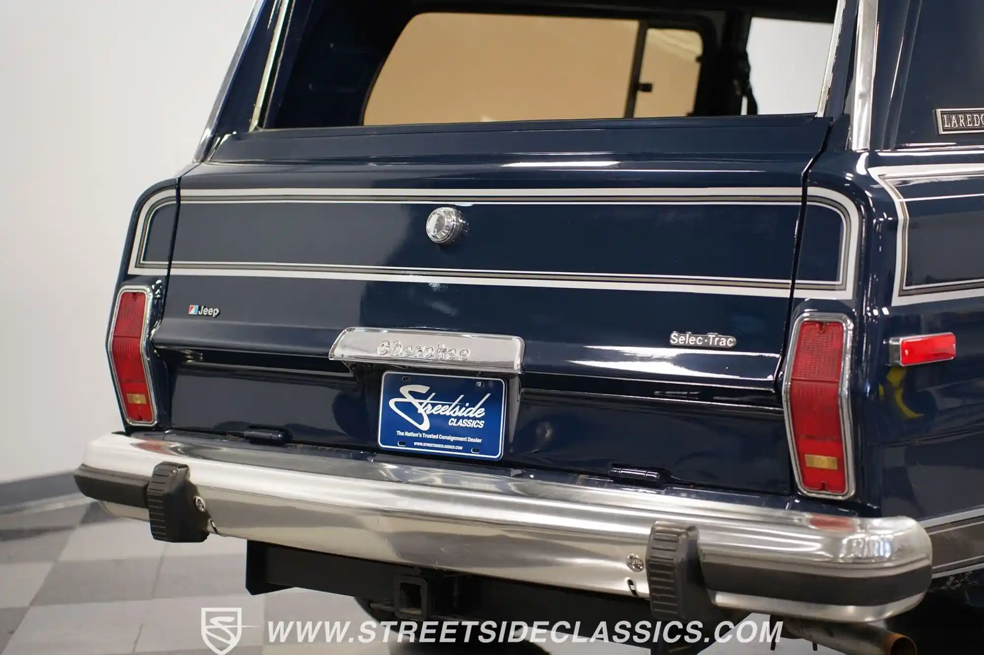 1980-jeep-cherokee-lardeo-for-sale-charlotte-nc-streetside-classics-28