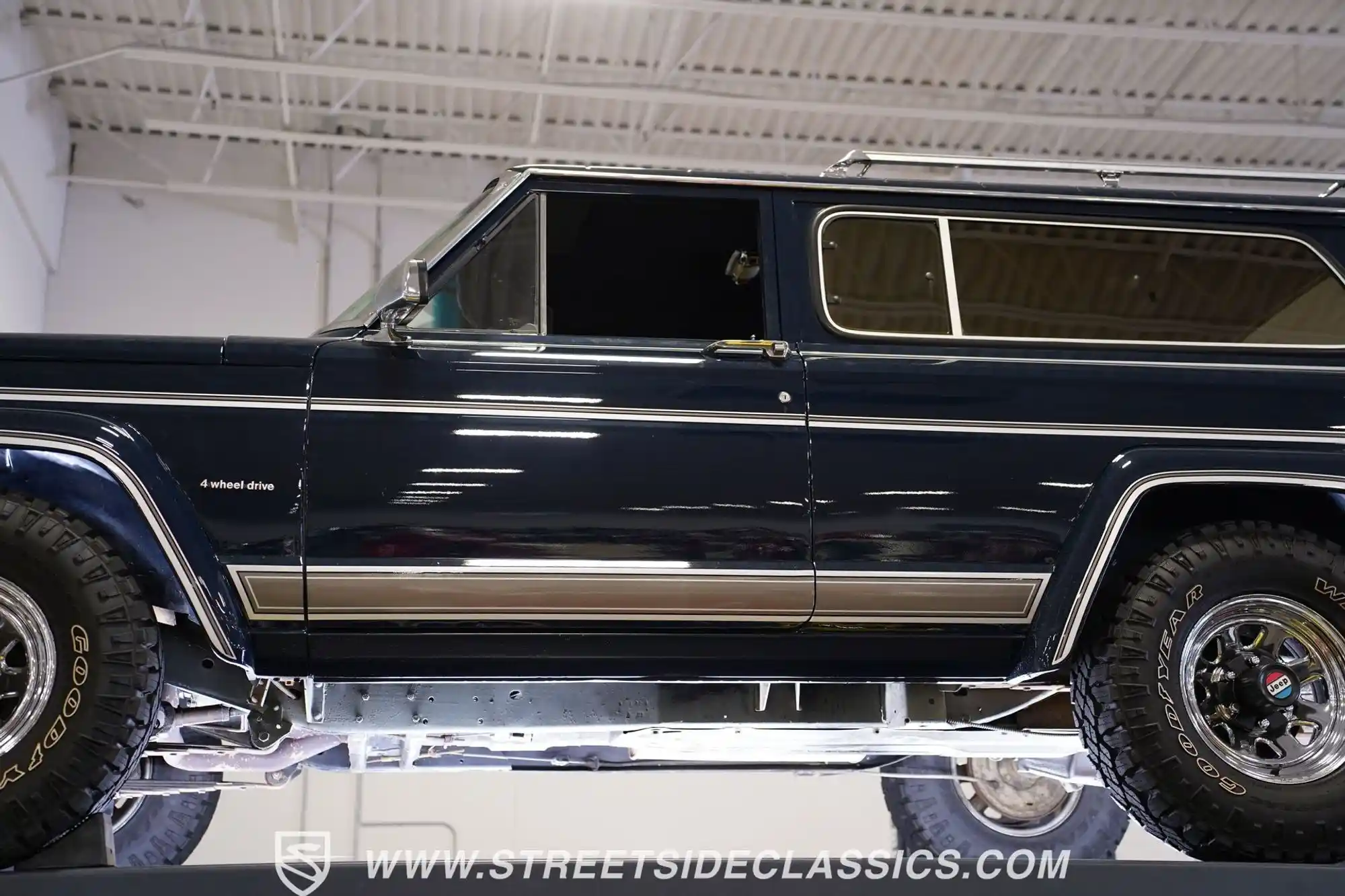 1980-jeep-cherokee-lardeo-for-sale-charlotte-nc-streetside-classics-37