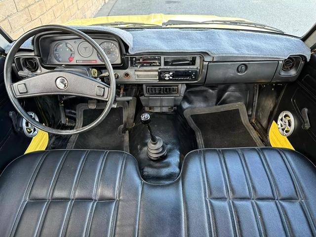1981-toyota-pickup-dlx (7)