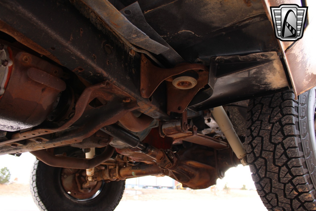 1982-k5-blazer-diesel-for-sale (4)