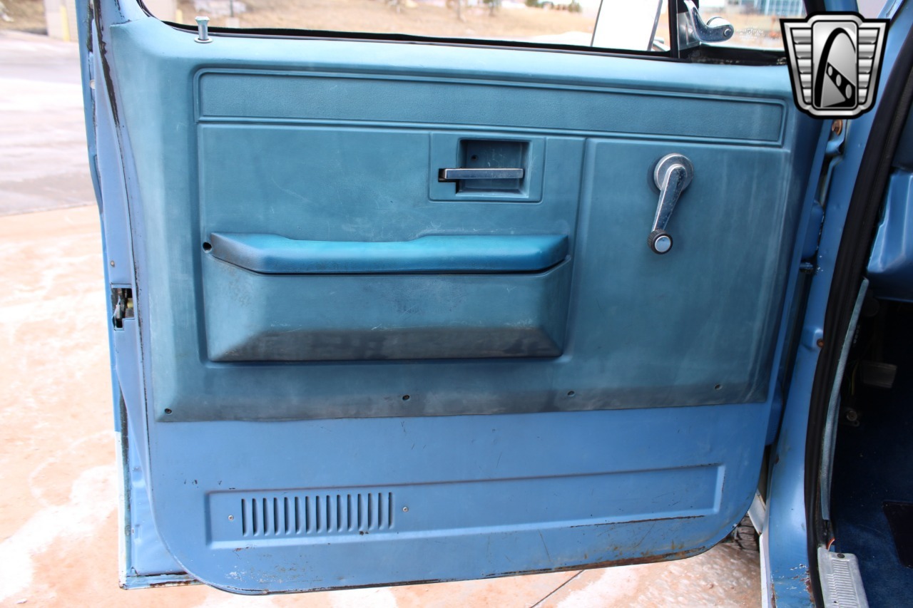 1982-k5-blazer-diesel-for-sale (59)