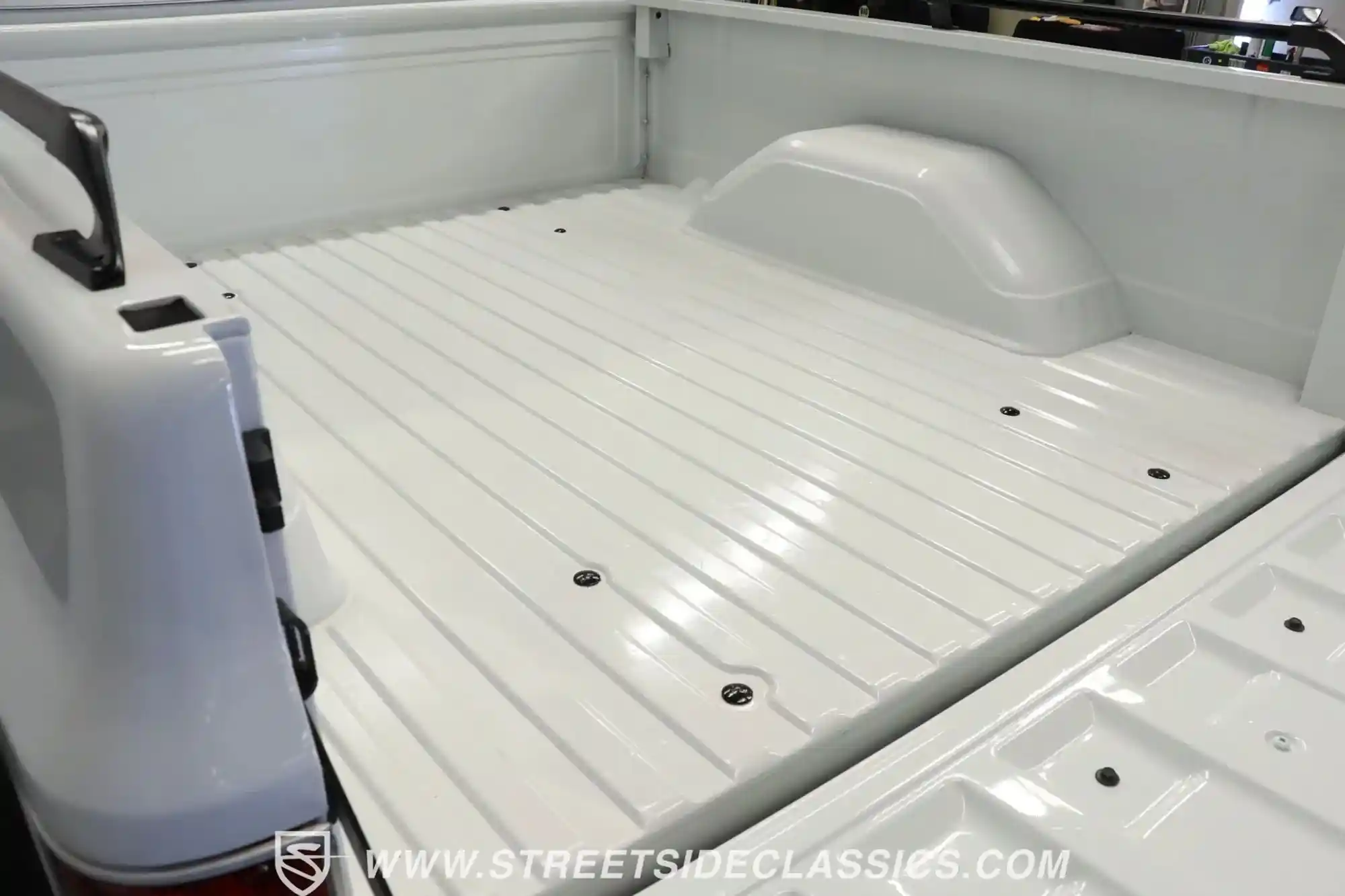 1984-chevrolet-c10-short-bed-pickup-for-sale-tampa-fl-30