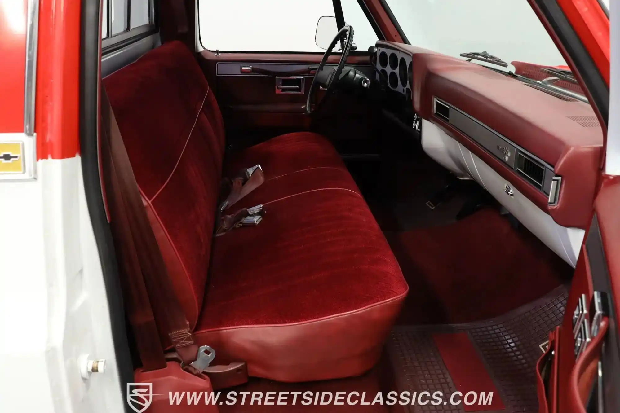 1984-chevrolet-c10-short-bed-pickup-for-sale-tampa-fl-52