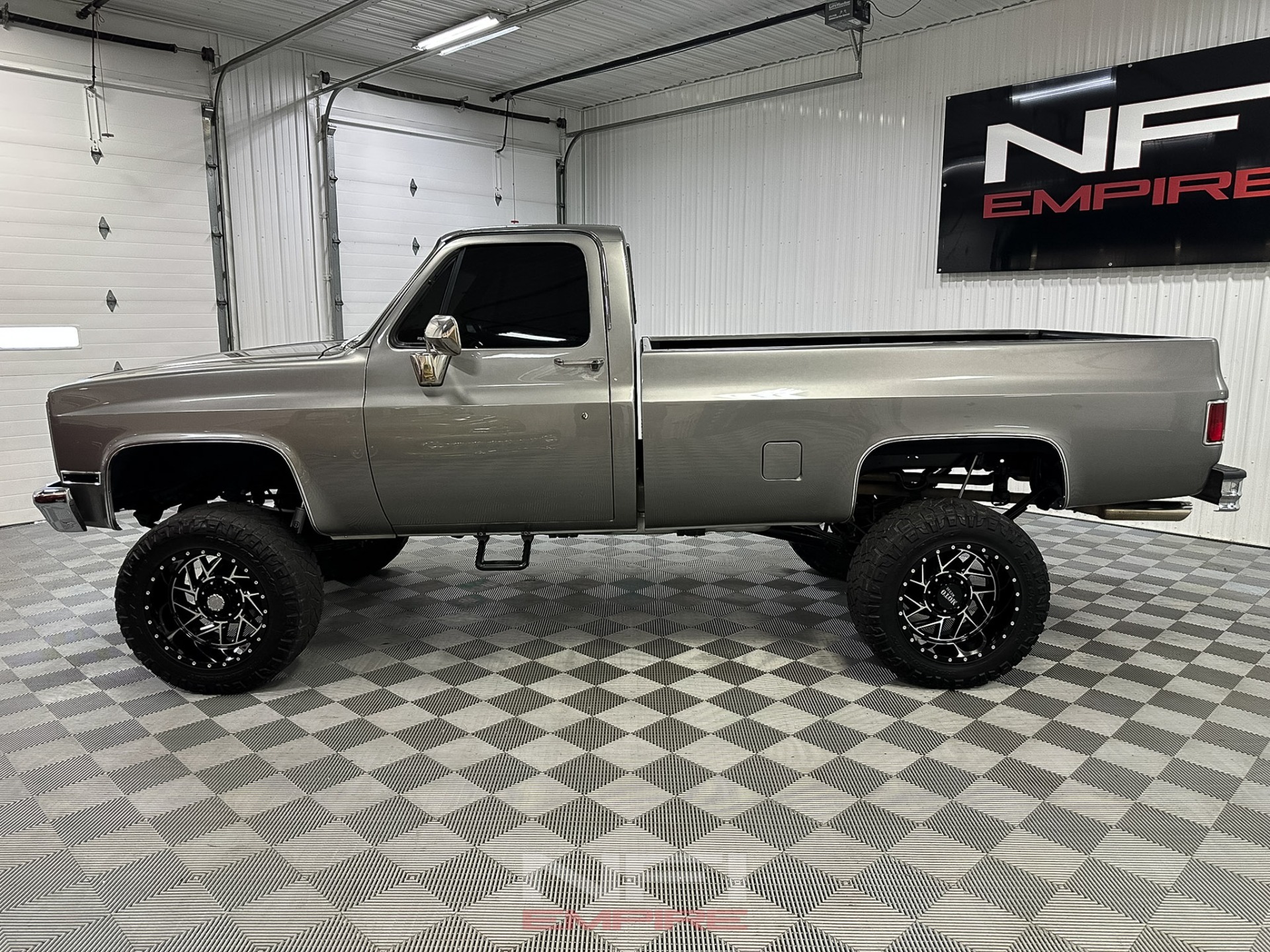 1984-chevy-k20-for-sale (49)