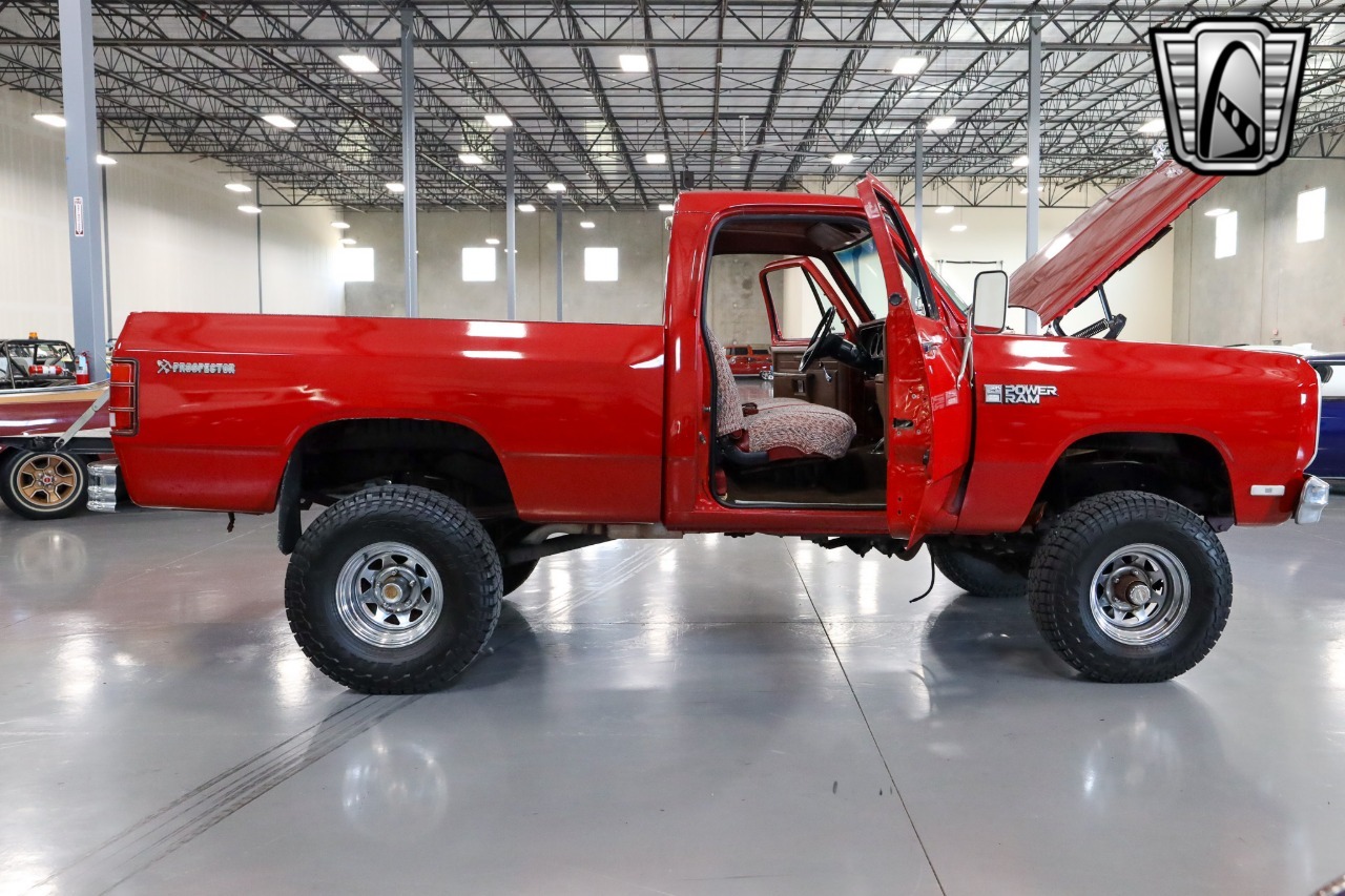 1984-dodge-w150-for-sale (80)