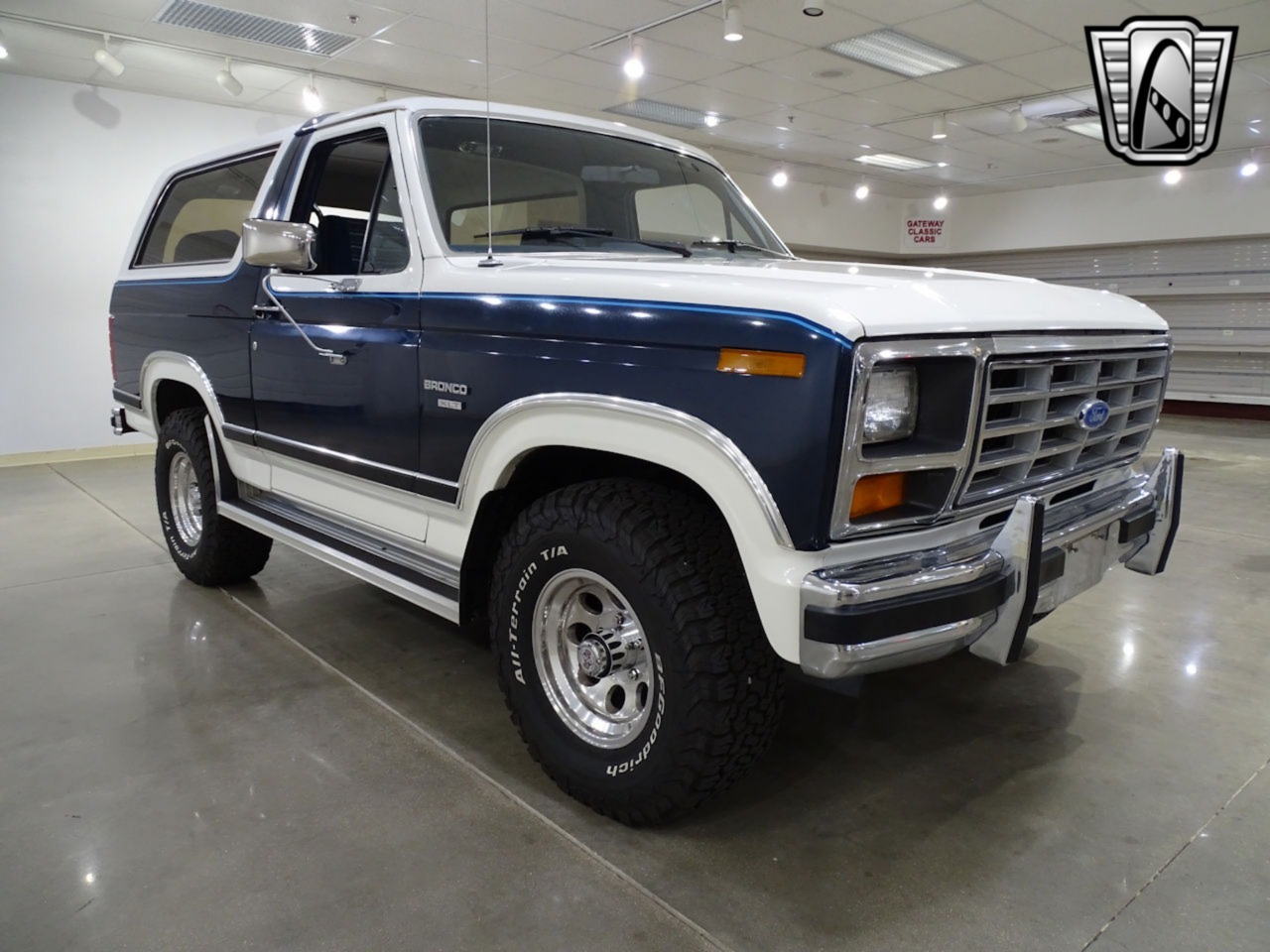 1984-ford-bronco-for-sale (100)