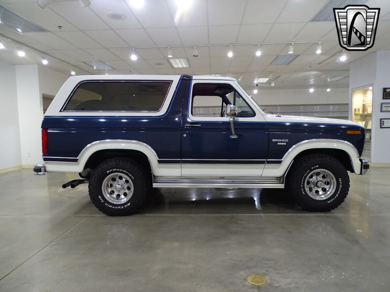 1984-ford-bronco-for-sale (103)