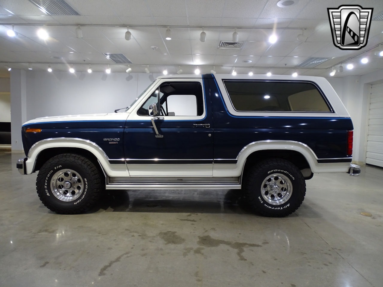 1984-ford-bronco-for-sale (115)