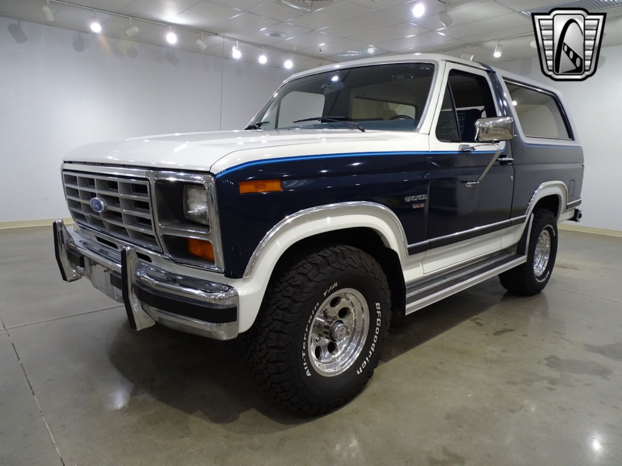 1984-ford-bronco-for-sale (118)