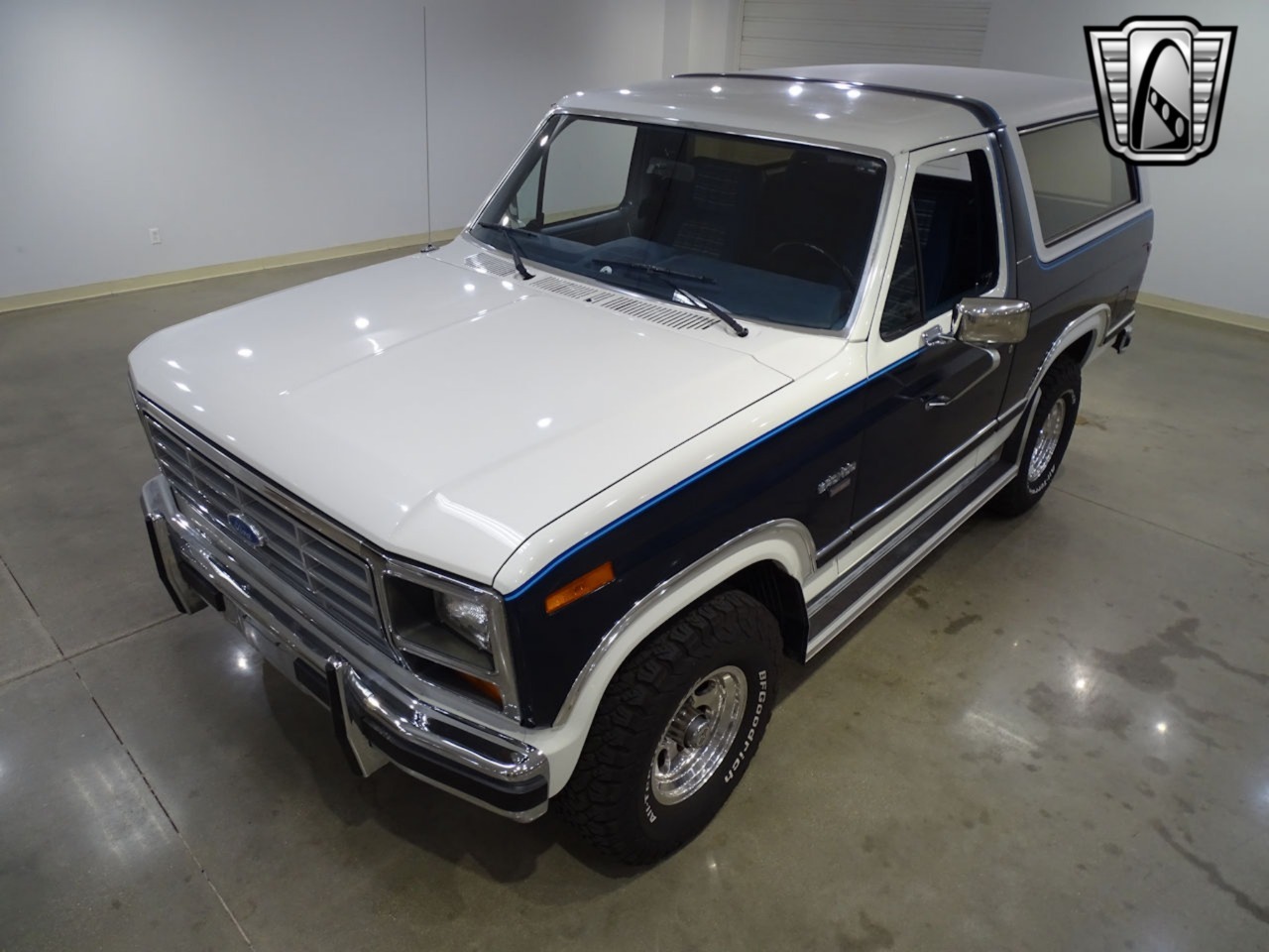 1984-ford-bronco-for-sale (119)