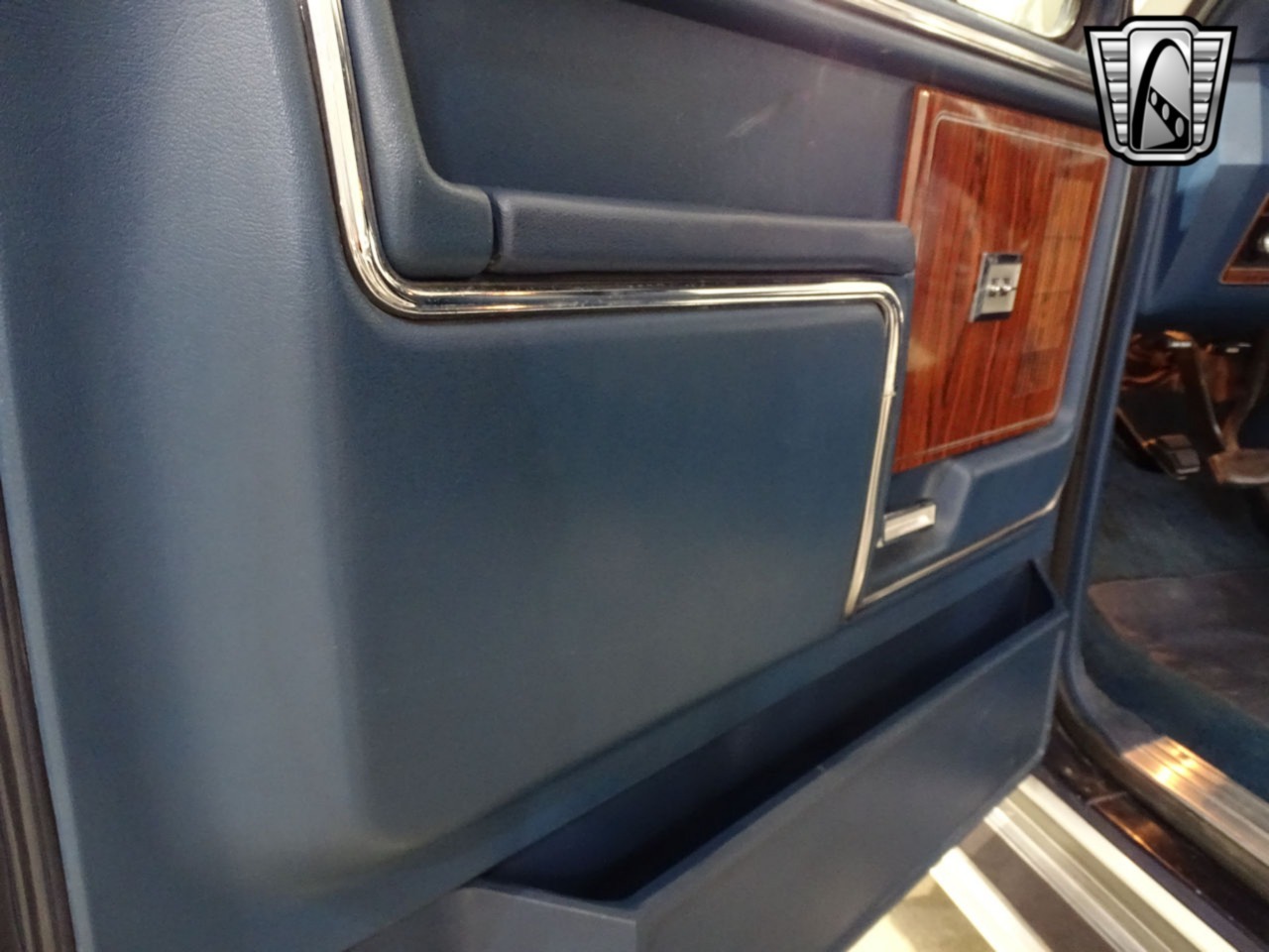 1984-ford-bronco-for-sale (38)